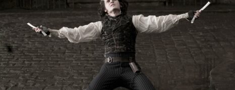 Sweeney Todd: El Barbero Diabólico de la Calle Fleet (2007)