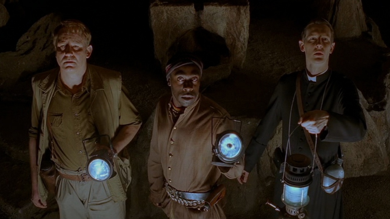 El Exorcista: El Comienzo – La Versión Prohibida (2005)