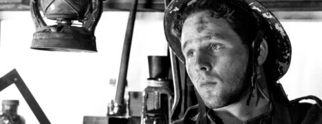 Johnny Cogió su Fusil (1971)